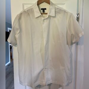 LG (16-16 1/2) VanHeusen- Men- White short sleeve button up shirt